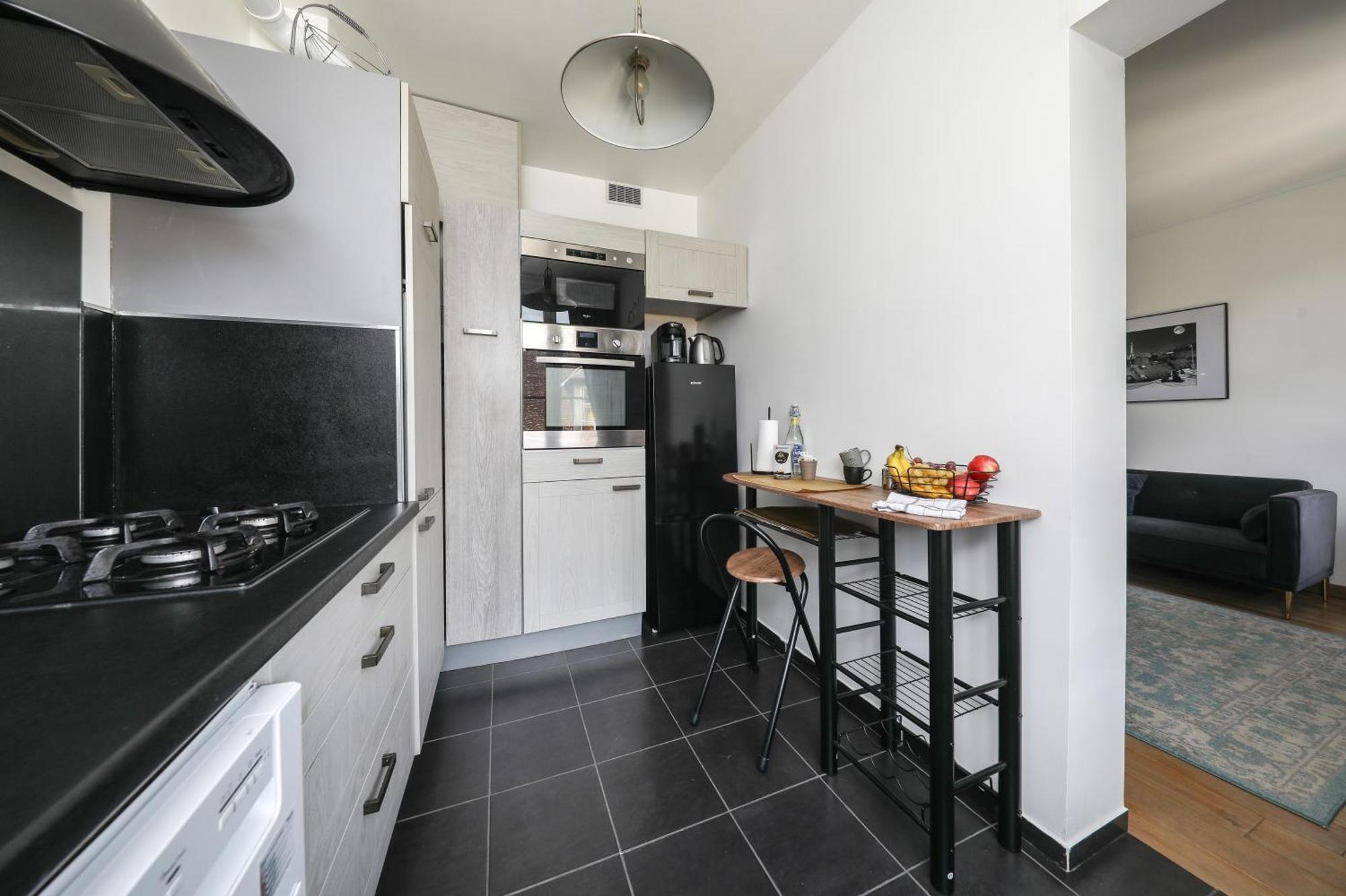 Charmant Appartement Dans Le Centre Ville, A 2 Minutes Du Palais 贡比涅 外观 照片