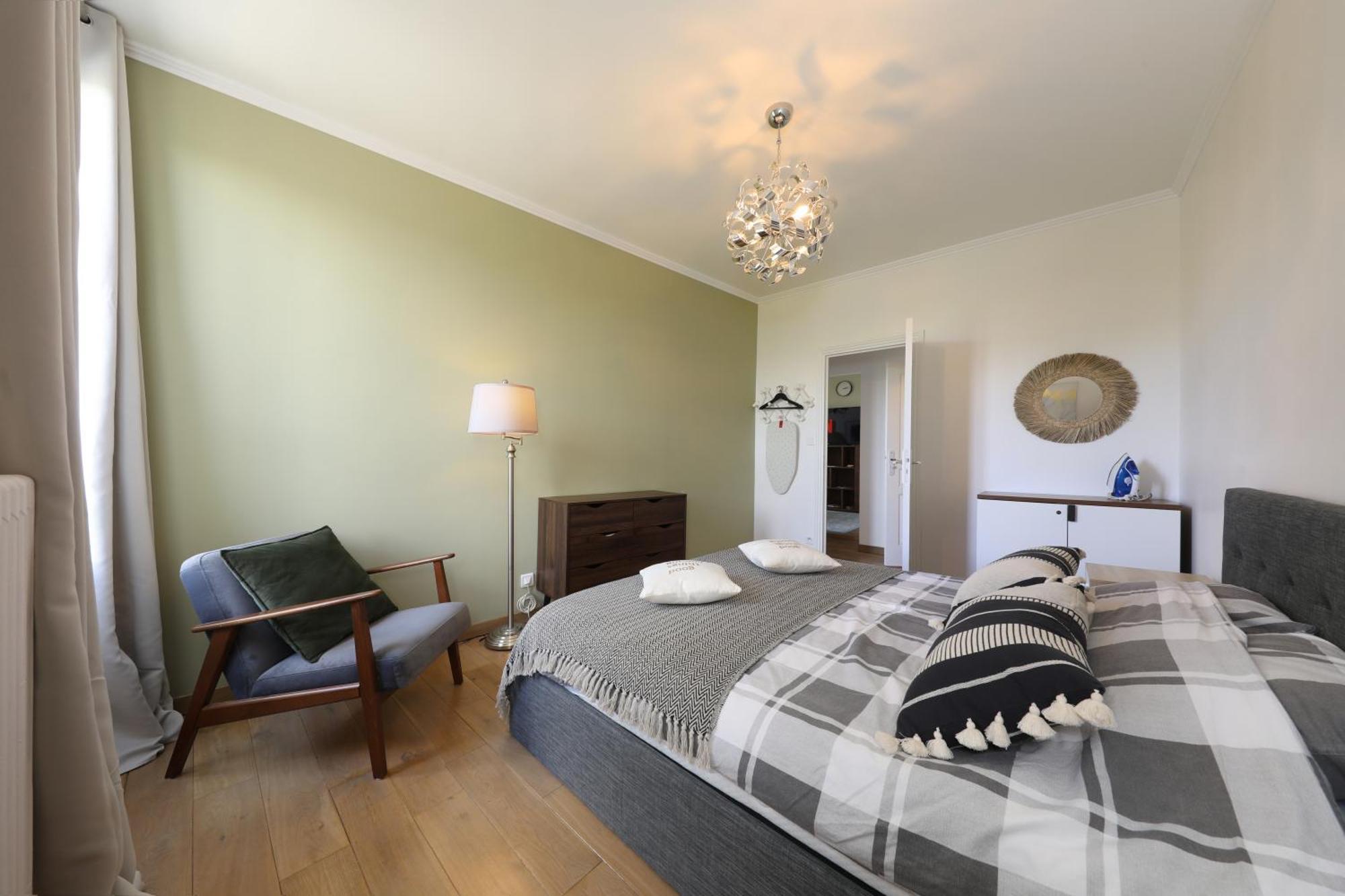Charmant Appartement Dans Le Centre Ville, A 2 Minutes Du Palais 贡比涅 外观 照片